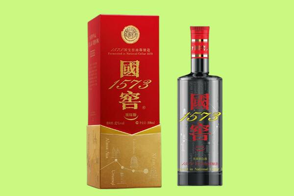 遂宁蓬溪县回收国窖1573.jpg